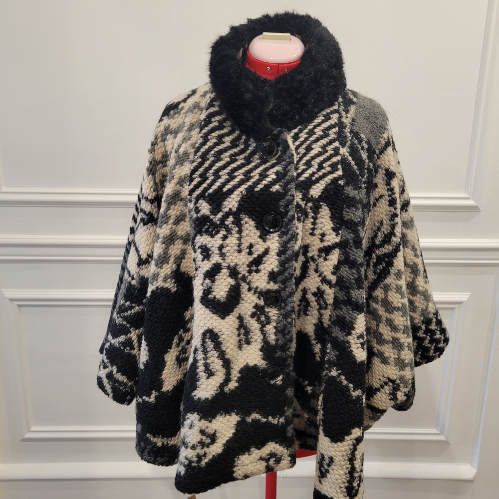 Tempo paris Cape